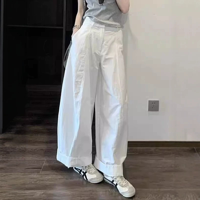 Loose and Stylish Straight-Leg Pants for Petite Women, Korean Style, Relaxed and Cool Vibe, White Workwear Wide-Leg Pants for Women, Summer
