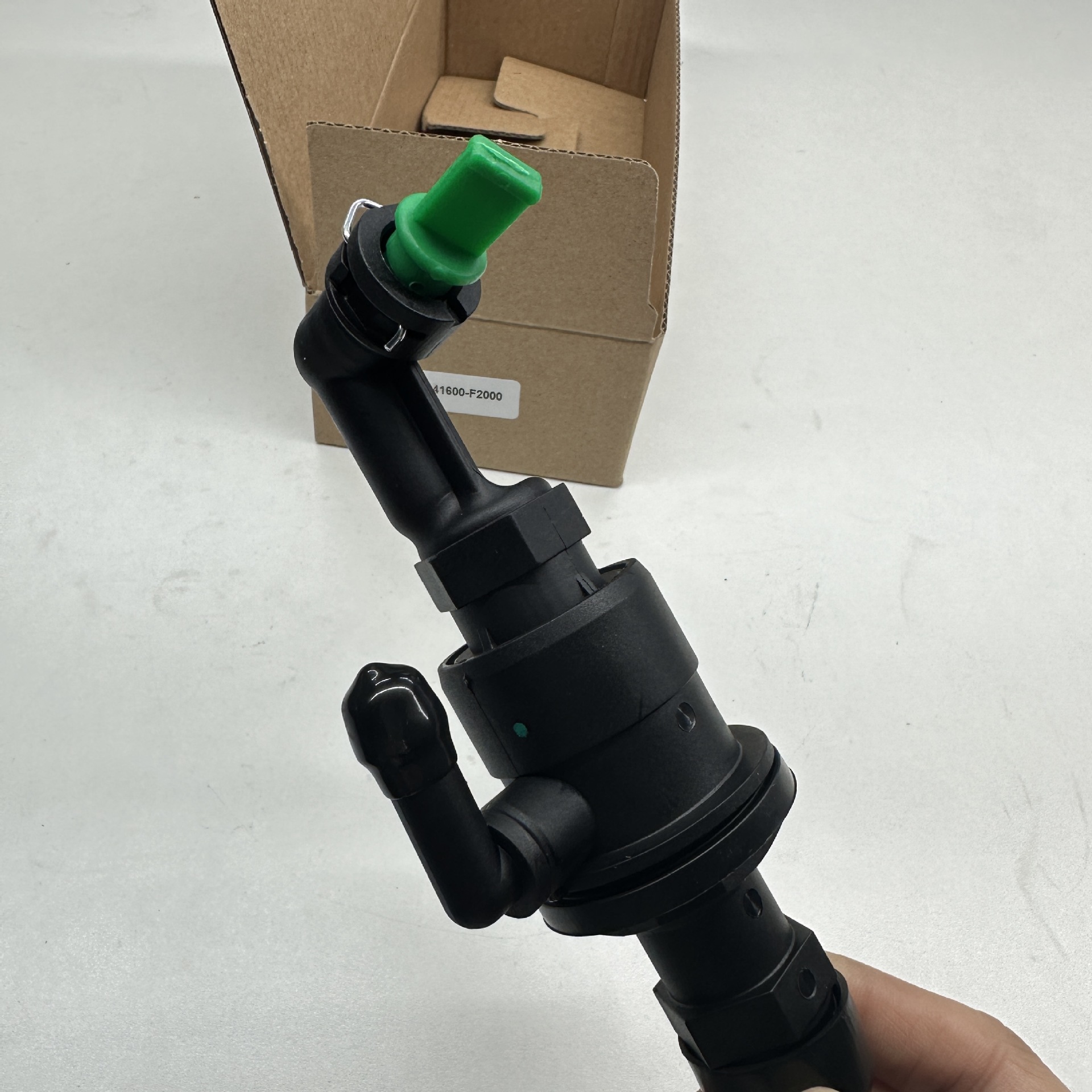41600-F2000 Suitable for Hyundai Elantra Clutch Master Cylinder 41600F2000