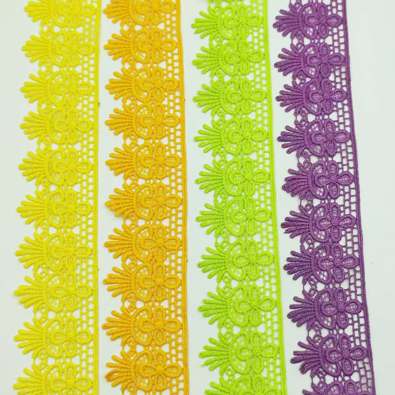 5cm de ancho bordado de encaje soluble en agua hueco tridimensional ropa falda de encaje accesorios en stock