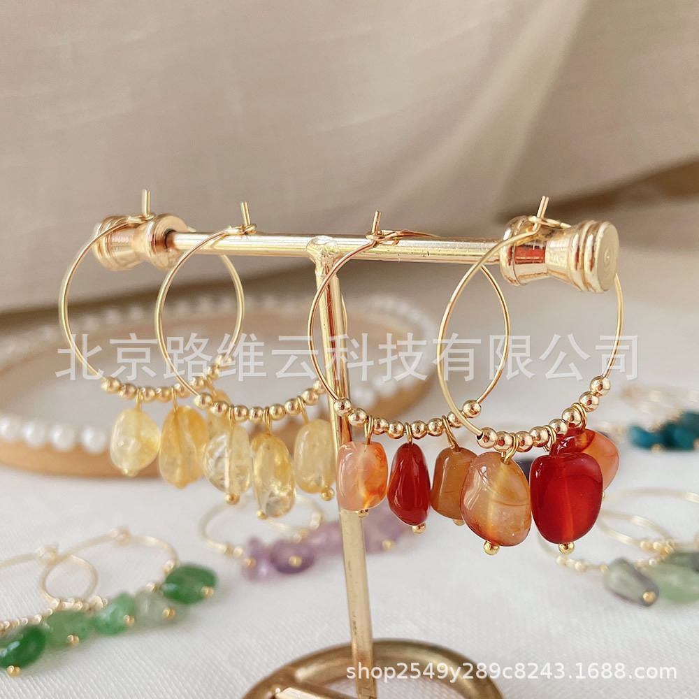 Europa y los Estados Unidos semipreciosa natural cristal lingüizo pendientes de perla amatista irregular pendientes de acero de titanio pendientes de acero mujeres