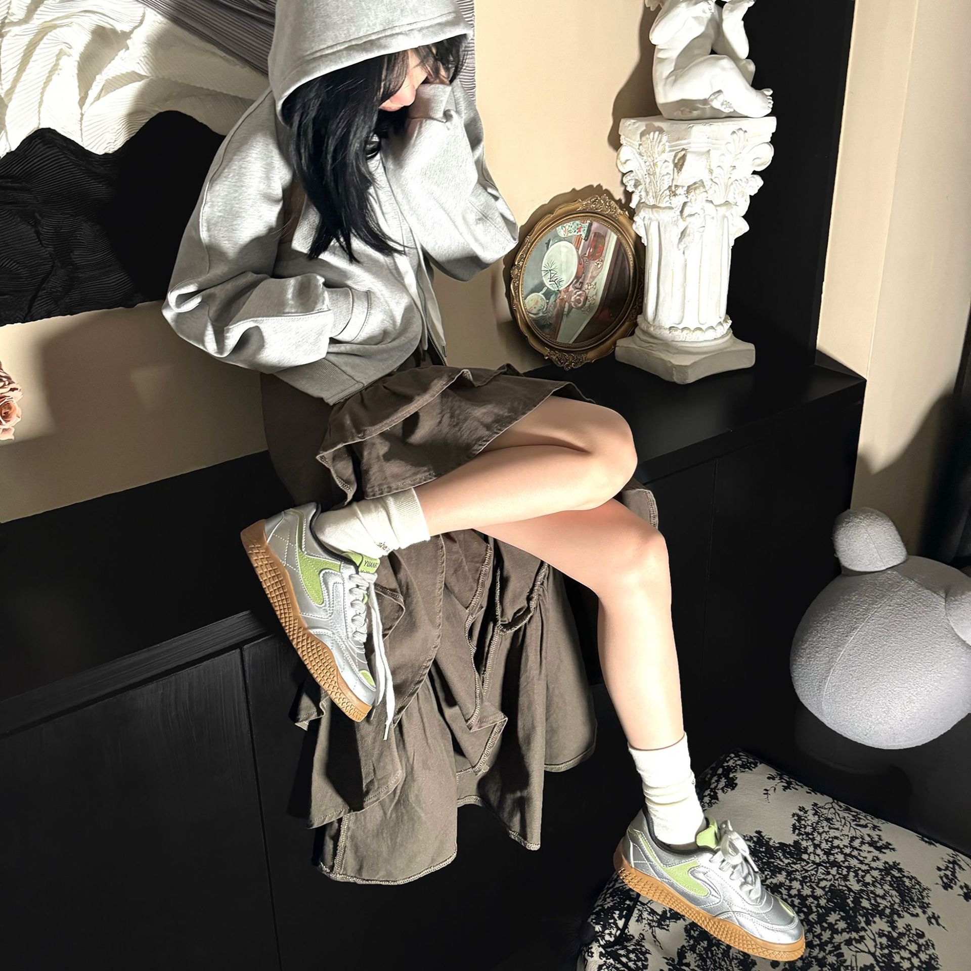 Lin Ayi2025 nuevo nicho de moda zapatos de skate casuales de color de mujer retro zapatos planos ligeros zapatos de moda de mujer