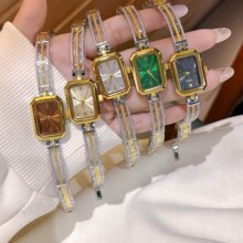 һ�����l�W���rƷ���¿�����u��ˮ���С����Ů�ֱ�Ů��䓎�