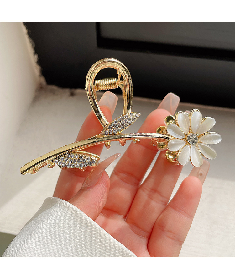 Fashion Flower Metal Inlay Rhinestones Opal Hair Claws 1 Piece display picture 3
