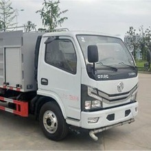 程力威牌CLW5070TSD6CY型防役消毒洒水车