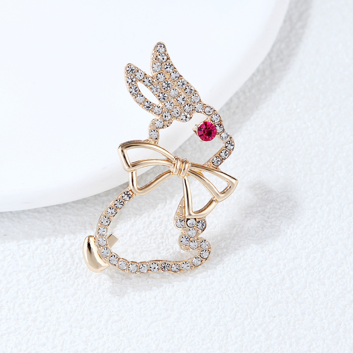 nuova spilla carina con dodici segni zodiacali a forma di coniglio per uomo e donna, spilla leggera e lussuosa con temperamento riempito di diamanti per uomo e donna_voghion.com