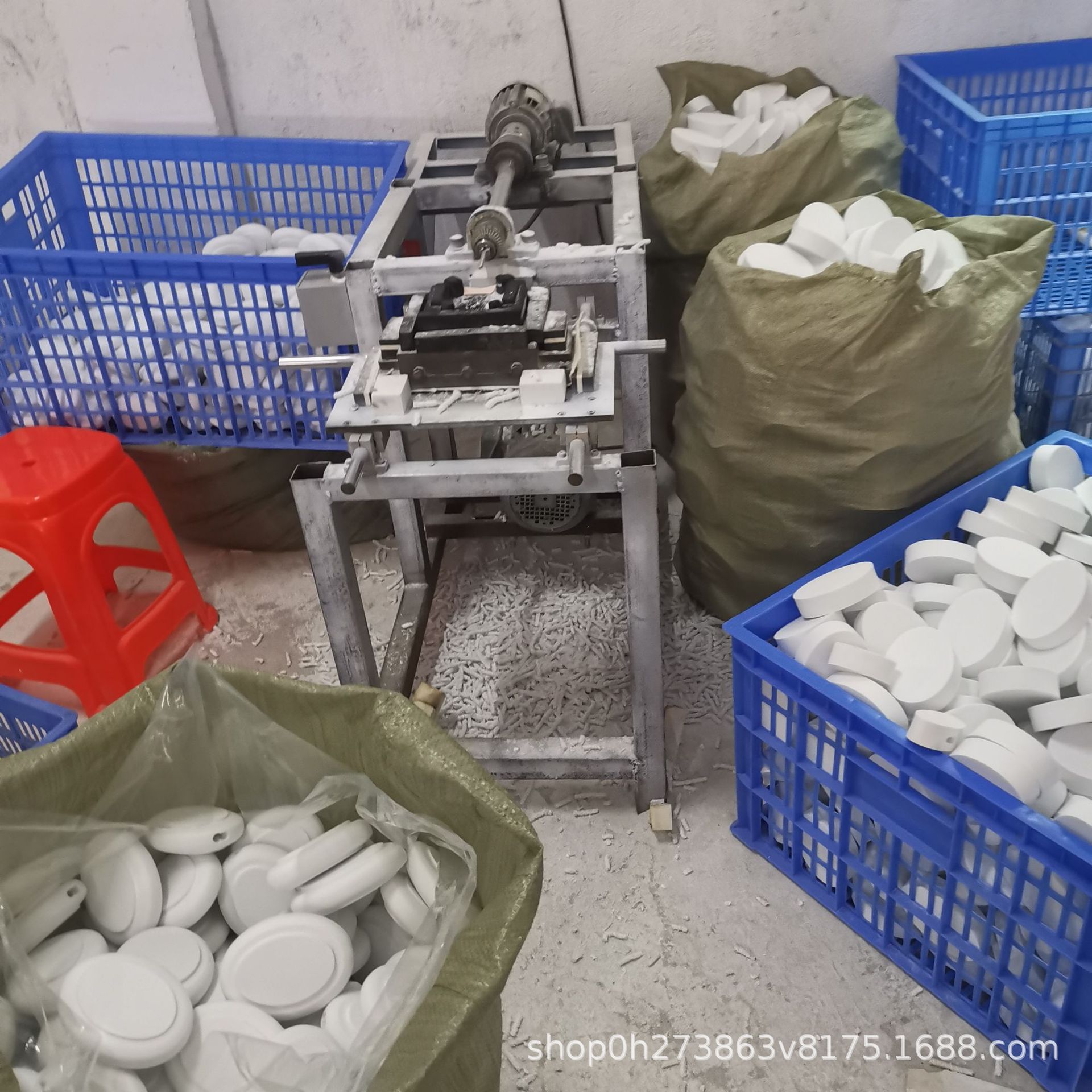 d9b8d79b865bca0e3f0d28bb7728ea