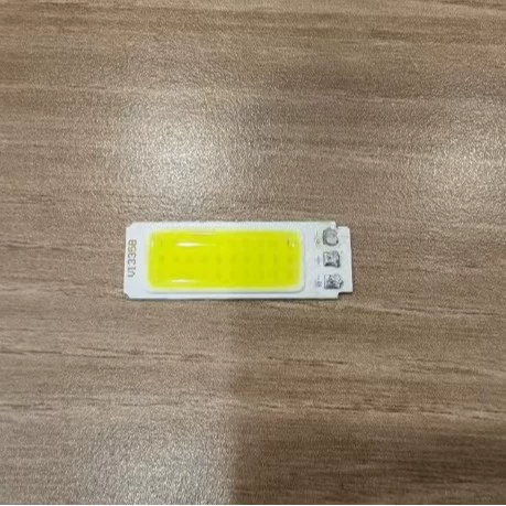 Интеллектуальный вспомогательный источник света, вспомогательная лампа, светодиодная лампа, COB, поддерживает красный и белый двухцветный магнитный малый светильник 13*35 мм