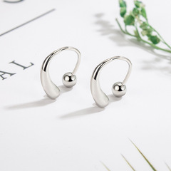 Cold and Calm Windwater Screw Ear Studs for Women, Small and Exquisite, Simple and Elegant Design, High-End Earrings, New in 2022