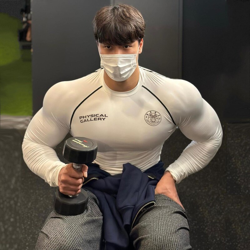 Sports T-shirt long sleeve bottoming shirt Men's Fitness clothes elastic breathable compression clothes all-match running muscle training