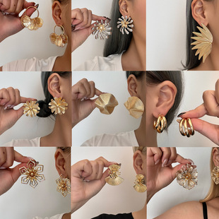 �W���羳؛Դ�r�Ђ����F����Ҏ�t���λ�����hŮ���|��ᔶ��