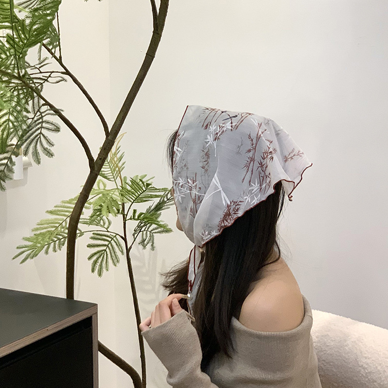 Turbante de verano de mujeres pastorales nuevos pinturas de tinta de flores mariposas antiguas cinturón de cabello de alta calidad toallas triangulares toallas para el cabello