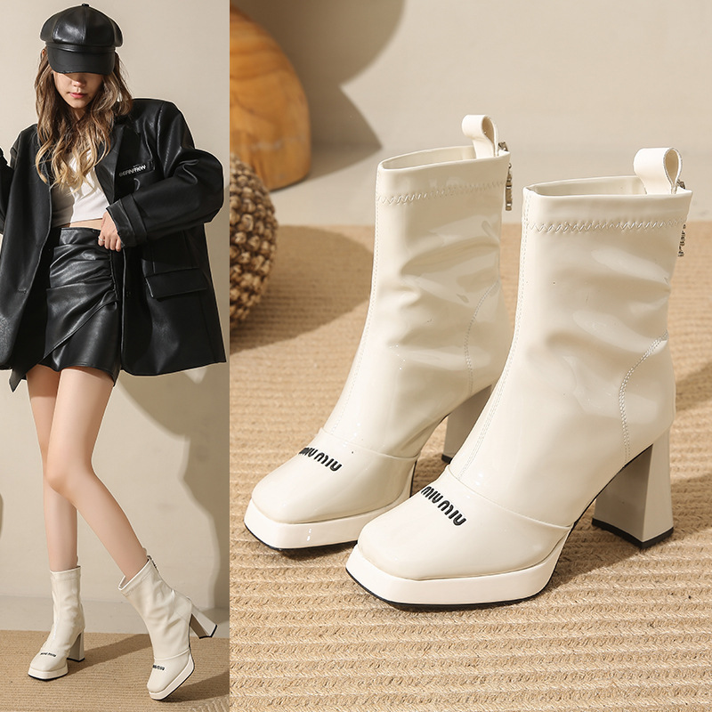 Black Square-Toe High-Heeled Short Boots for Women in Autumn and Winter, Plush Thick-Heeled Fashion Boots, Waterproof Platform, Thick-Soled, Versatile Slim Boots