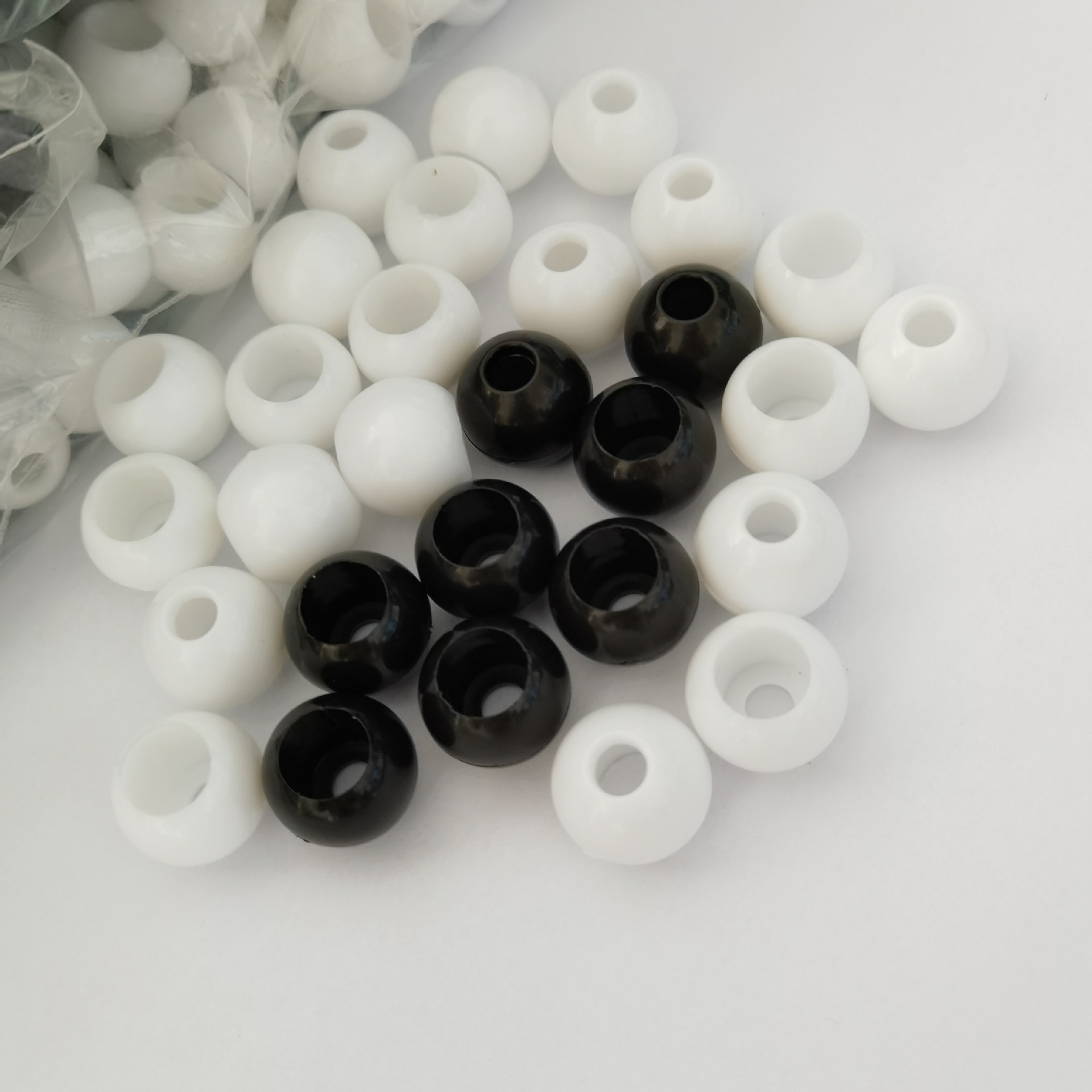 Tienda bola elástica cuerda bola de plástico gran pequeño agujero bola de plástico en stock con accesorios de trampolín tienda de campaña cuerda elástica