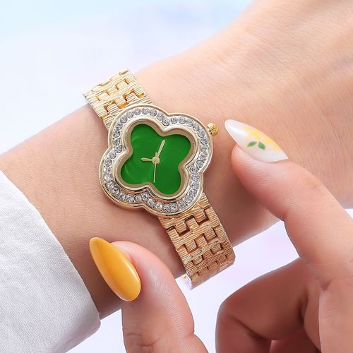 New bracelet watch for women, niche design, diamond-encrusted, compact, simple watch for women, wristwatch