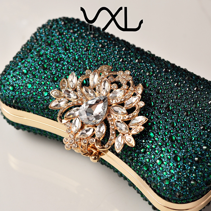 2025 bolsas de cena de diamante de lujo europeas y americanas vestidos de fiesta bolsas de mano de mujeres nobles cheongsam bolsas de fiesta de mujeres