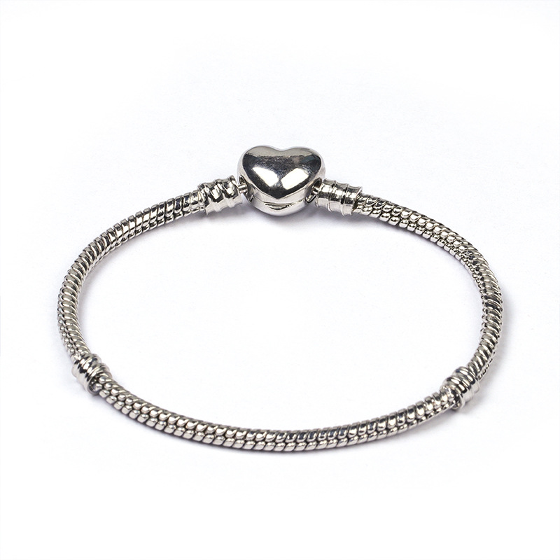 1 Piece Simple Style Heart Shape Copper Bracelets display picture 1