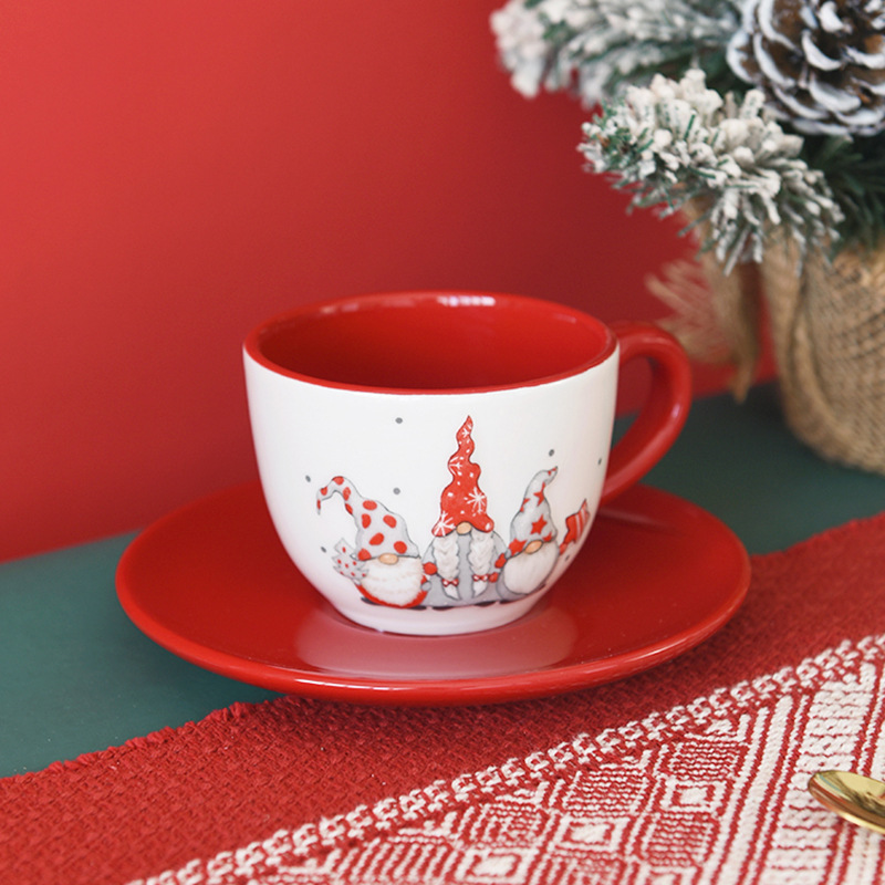 Tazas y platos de cerámica nórdica de Santa Claus Tazas y platos de café de estilo occidental Tazas de té de la tarde de alto valor Tazas en relieve platillos