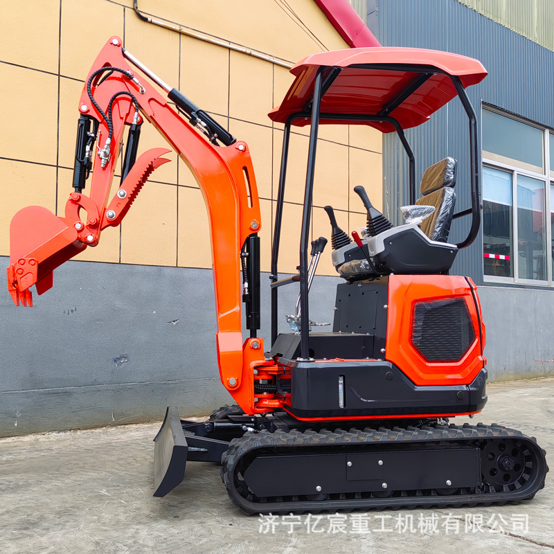 小型挖掘机家用挖土农用挖土填沟微型小挖机工程1.8吨小挖机
