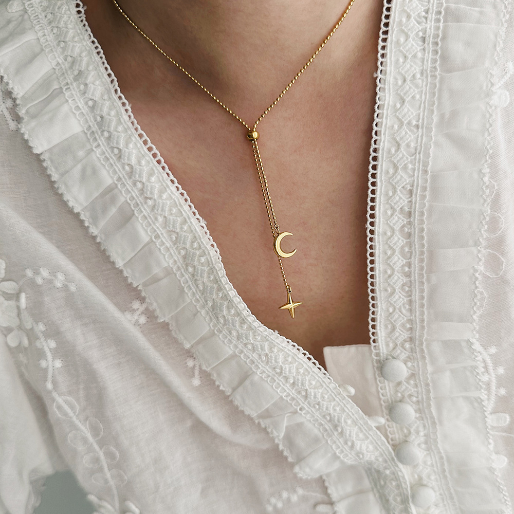 Daily Occasion 304 Stainless Steel Material PVD Coated Real Gold Plated 18K Gold Star Moon 304 Stainless Steel Simple Style Waterproof Non Tarnish 304 Stainless Steel Pendant Necklace