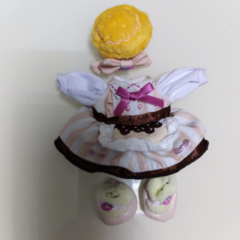 スポットホワイトチョコレートケーキ15cmペンダントベビー服Keqianペンダント服交換用小さな服|undefined