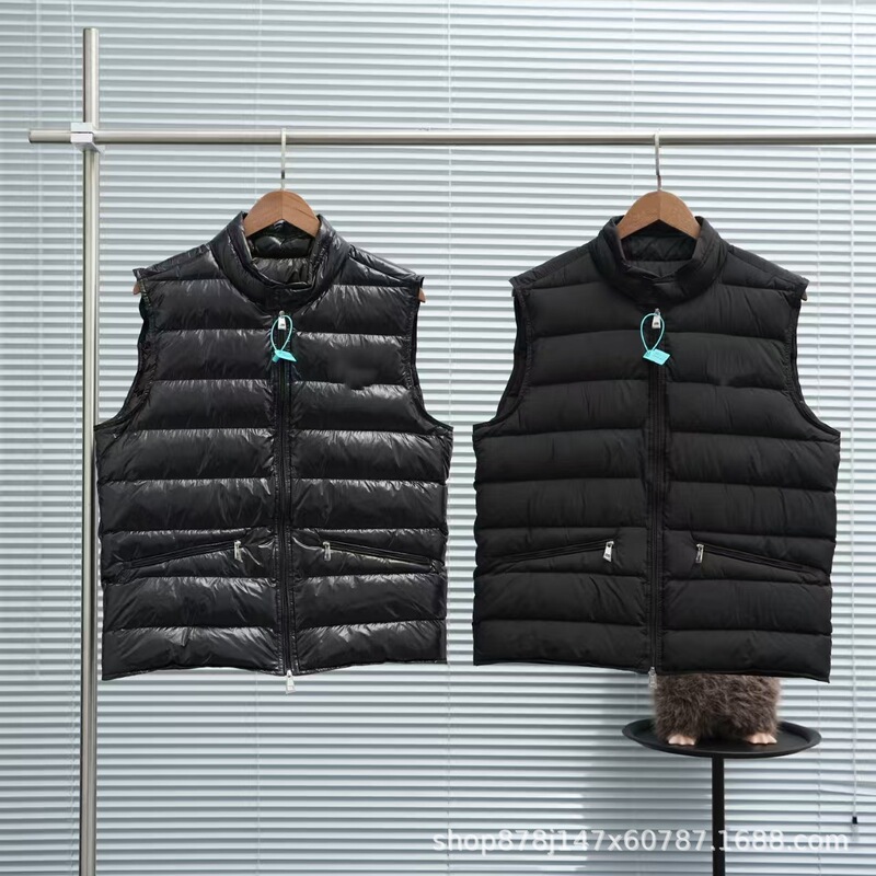 Montblanc down Vest with Small Logo, Diagonal Zipper, Stand Collar Vest, Unisex Versatile Autumn and Winter Jacket High Version