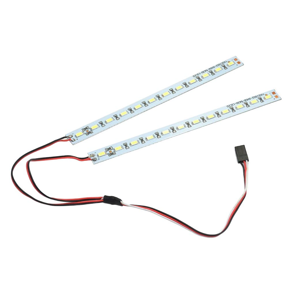 Фары шасси модели автомобиля дрейф нижние огни дрейф альпинистские фонари шасси автомобиля