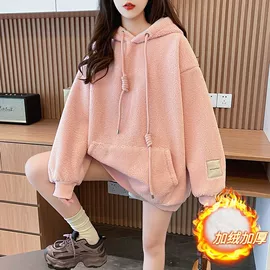 女式T恤;时尚休闲套装;连衣裙