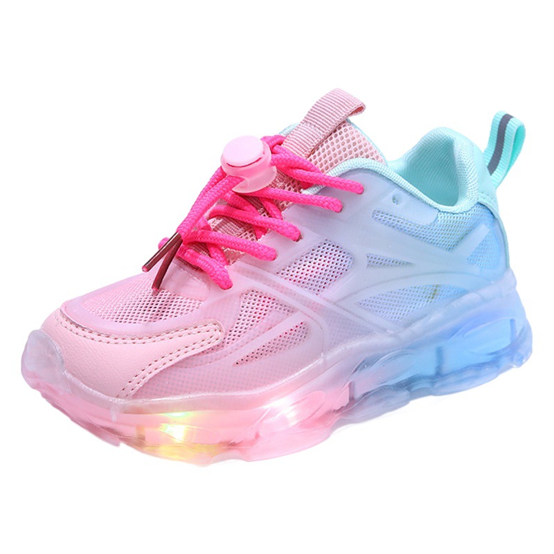 Zapatillas de deporte para niños medianas y grandes 2023 Verano nuevos zapatos de malla transpirable de malla ligera para niños zapatos de papá para niños zapatos de verano