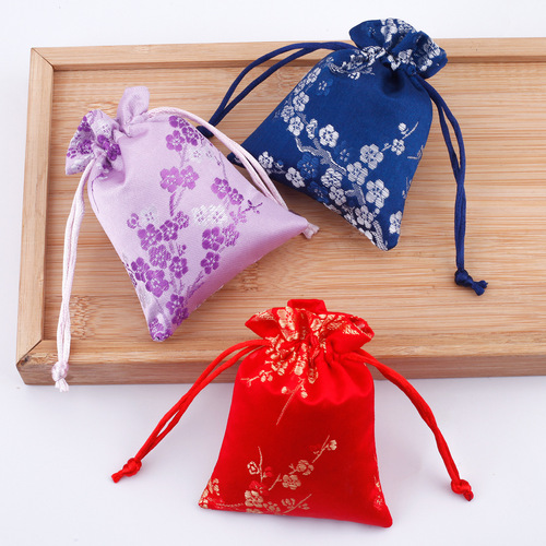 Bundle brocade bag, Wenwan walnut small cloth bag, jewelry brocade bag, wholesale jewelry bag, brocade Buddhist beads packaging bag