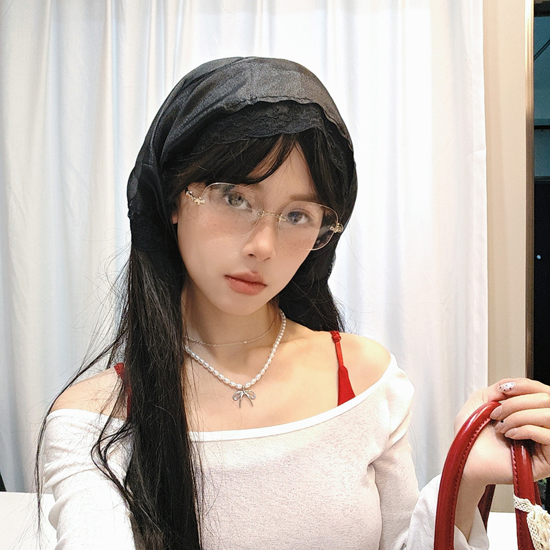 검은색