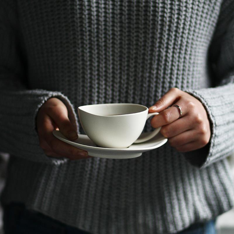 Nueva porcelana Aparato de café alemán ASA en forma taza cerámica con platillo té la tarde traje
