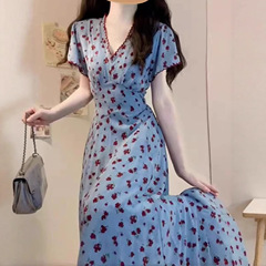 法式蓝色碎花巨好看连衣裙子女装夏季2025年新款独特漂亮绝美长裙