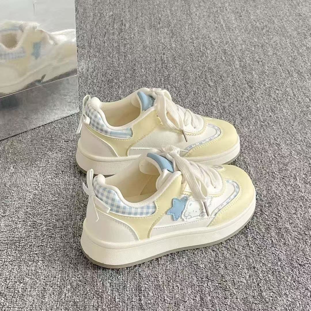 Zapatos de skate de mujer con suela suave no cansar los pies nuevos zapatos casuales con diseño universal zapatos de pan de mujer con suela gruesa zapatos blancos pequeños