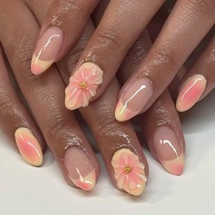 Blush Smudged 3D Flower Fake Nails Cross-Border Hot Selling European and American Wearable Nails French Yellow Sweet Cool Manicure Wholesale