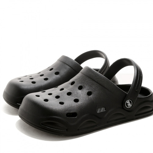 2026 Autumn/Winter New Arrival: European and American-Style Summer Black and White Cutout Shoes—A Cool and Affordable Choice
