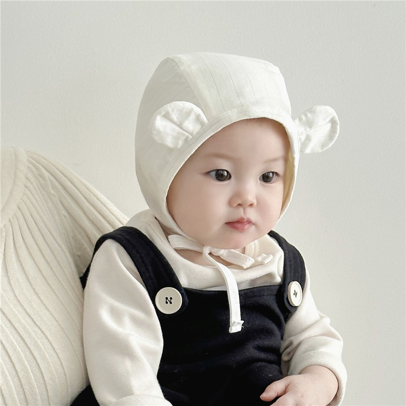 Sombreros para bebés primavera y otoño lindos gorros para orejas para hombres y mujeres bebés de un mes pequeño sombrero a prueba de viento primogénito