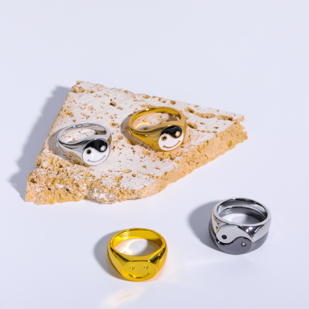 Fashion Smiley Face Copper Plating Rings