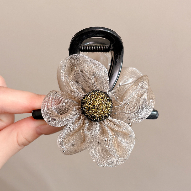 Clip de agarre esmerilado acrílico femenino nuevo estilo pequeño femenino de alta calidad medio atado clip de tiburón parte posterior de la cabeza clip para el cabello tocado