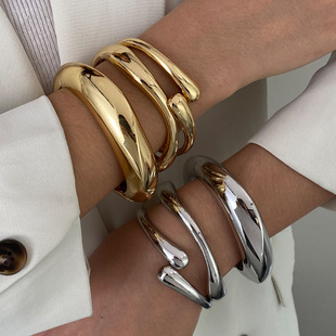 Europe and the United States cross-border exaggerated ins heavy industry design sense metal smooth bracelet geometric personality wide bracelet braclet