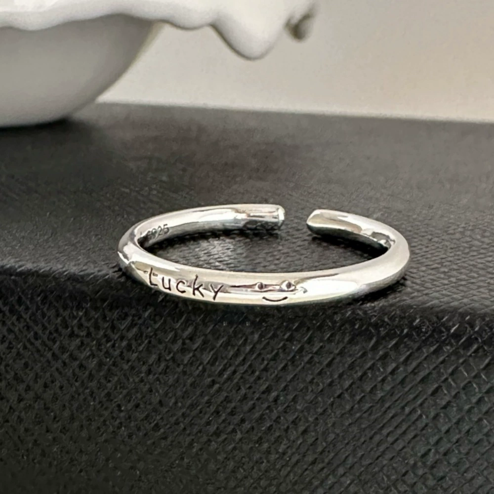 Серебряное кольцо 925 пробы, матовая отделка, стиль легкой роскоши, середний палец, не тускнеет