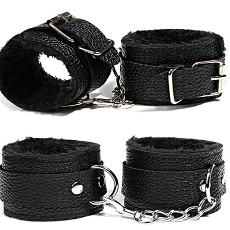 Juguetes sexuales para adultos 10-piece set pareja coqueteo de felpa de cuero látigo máscara de ojos vinculante juguetes sexuales al por mayor