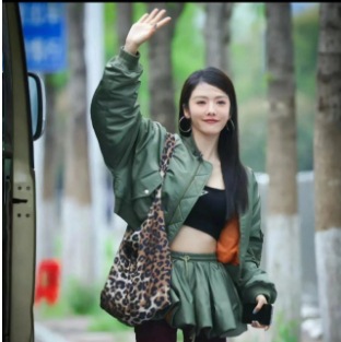 브라운 대형 표범 무늬