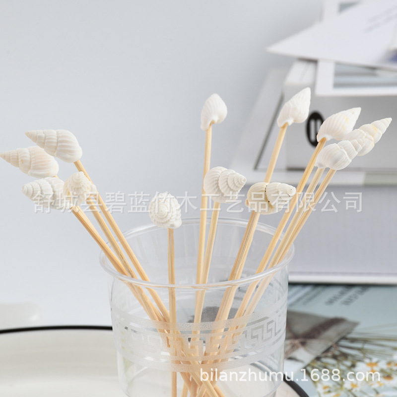 Mayorista conchones de frutas de bambú pastel creativo de decoración de horquilla de frutas fabricantes de horquilla de frutas creativas de fabricación