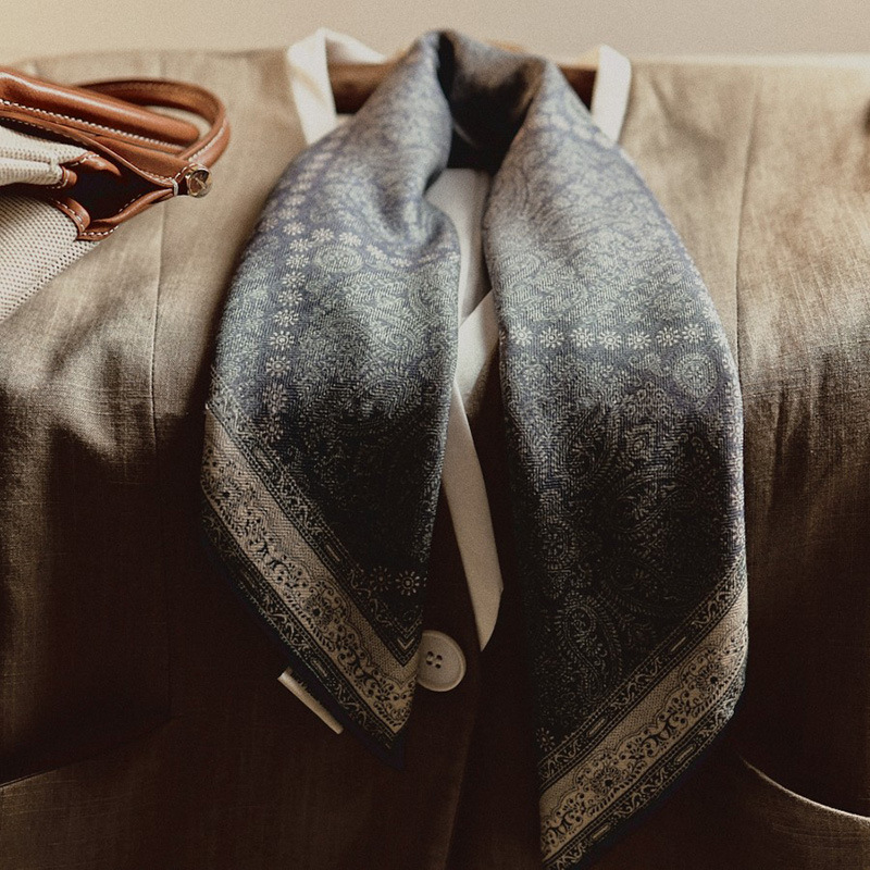 Paisley Classic 65cm Silk Wool Scarf Double-Sided Women's Luxury Winter Neck Square Scarf - Thumbnail 2