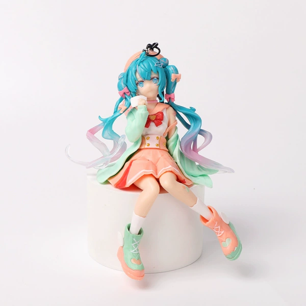 Sailor suit Hatsune Macaron keychain