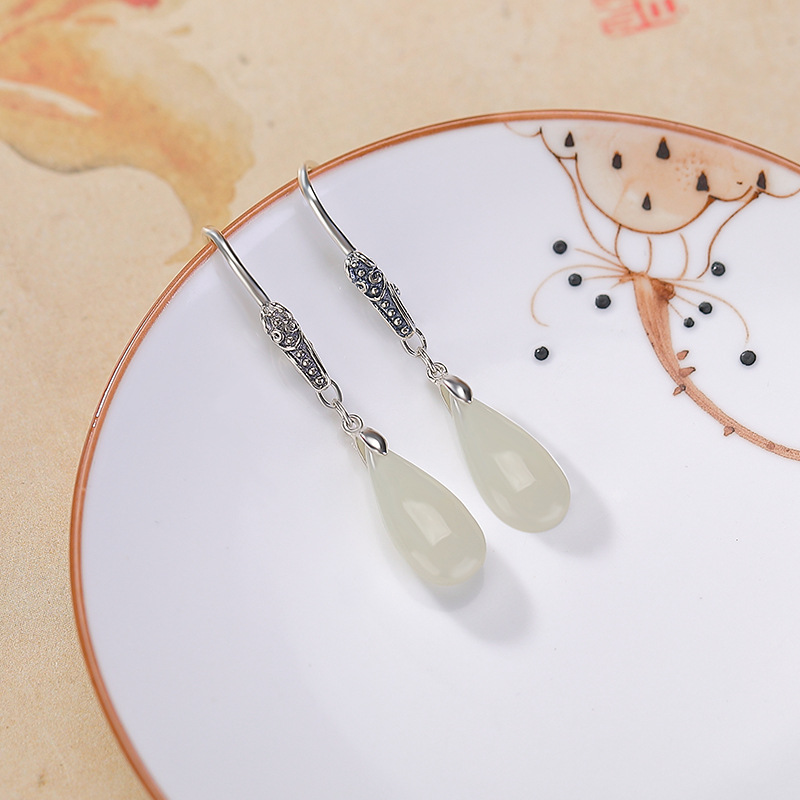 Khuyên tai móc nữ bạc S925 đính ngọc Hetian tự nhiên hình Ruyi — một cặp