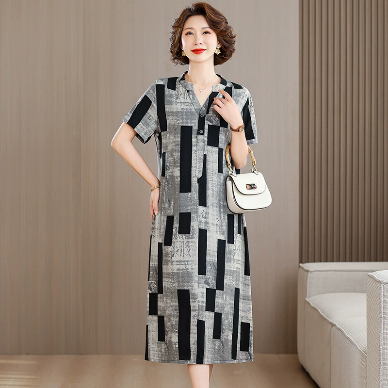 Хлопковое шелковое платье среднего и пожилого возраста, новинка 2025 года, женственное, элегантное, с короткими рукавами, свободное, закрывающее живот, для похудения, женская одежда больших размеров для мам