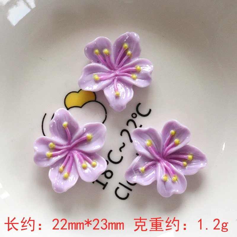 Nuevos accesorios de bricolaje de flor de durazno de resina rosa, zapatos con agujeros de pegamento de crema, fundas para teléfonos móviles, accesorios para el cabello, material de imán para refrigerador al por mayor