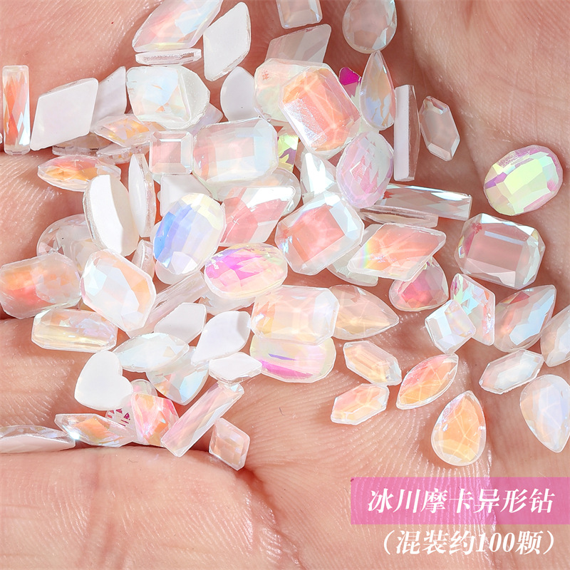 Mezclado 100 accesorios de uñas Aurora Phantom diamante especial en forma de pegatinas de diamantes llenos Nueva York tormenta brillante Negro uñas Fondo caliente diamante