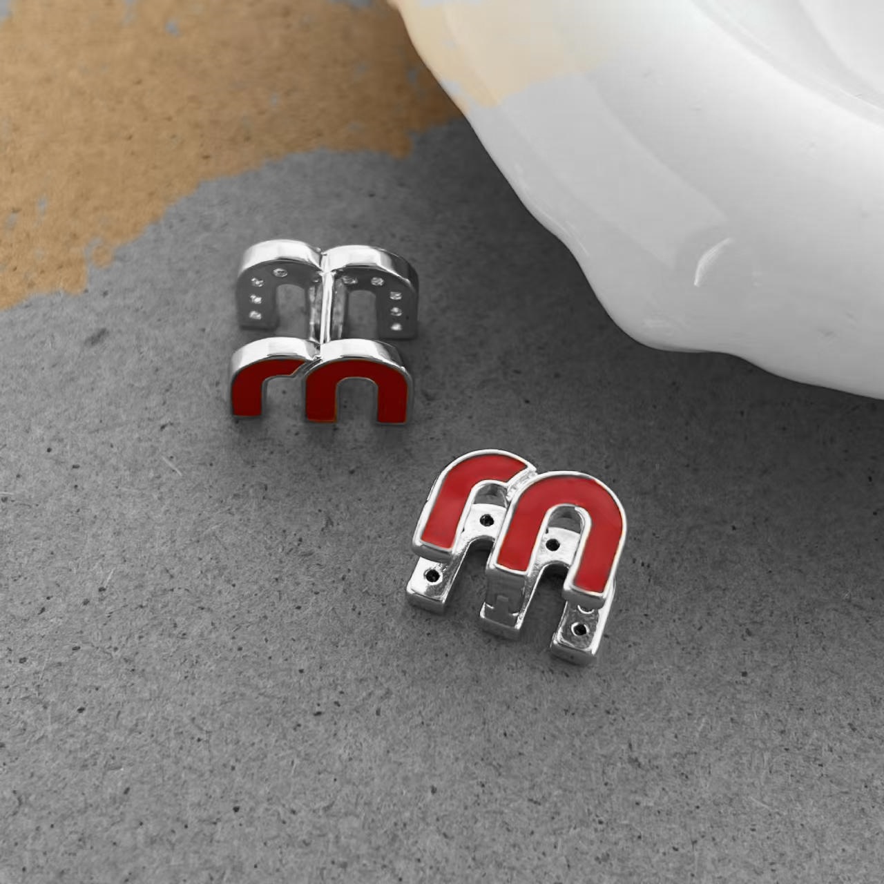 2024 New Colorful 'M' Letter Earrings Double-Sided Luxury Inlaid Zircon Sweet Versatile Popular Stud Earrings detail image 8